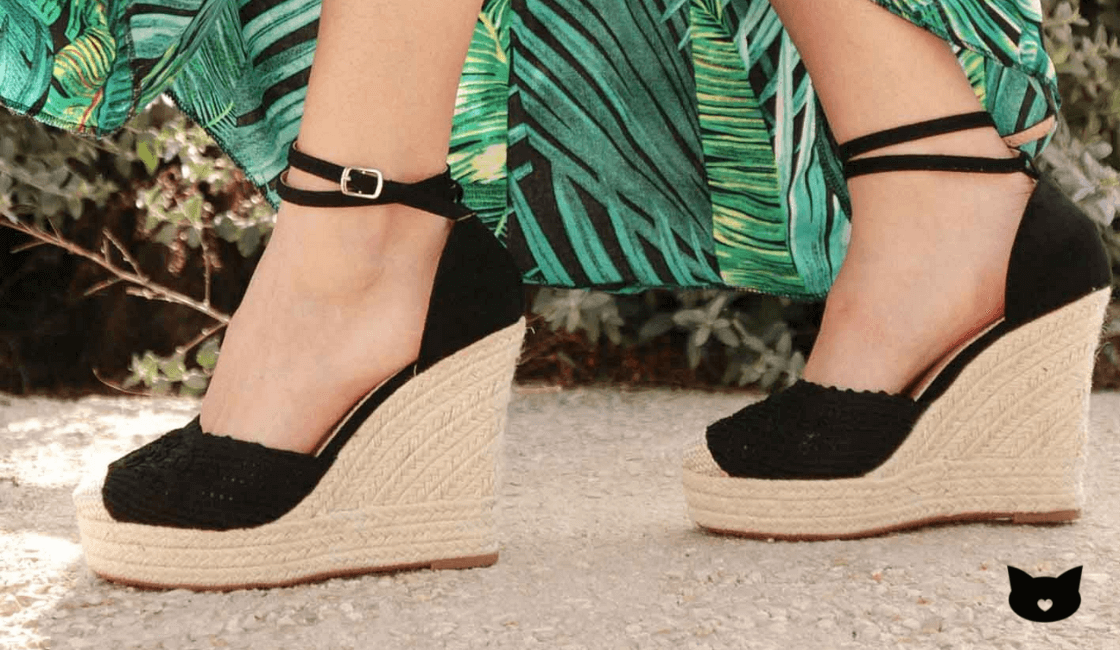 Nuevo Para mujeres Estrás Alto Plataforma Cuña Tacón Zapatos Sandalias Taco sin puntera abierta 